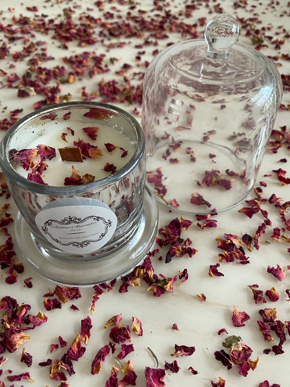 The Quartz Dome With Botanical Rose Petals